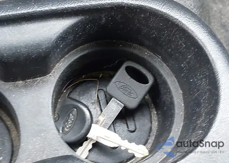 2004 Ford Ranger Edge из США, поврежденный, VIN 1FTYR14E84PB11932